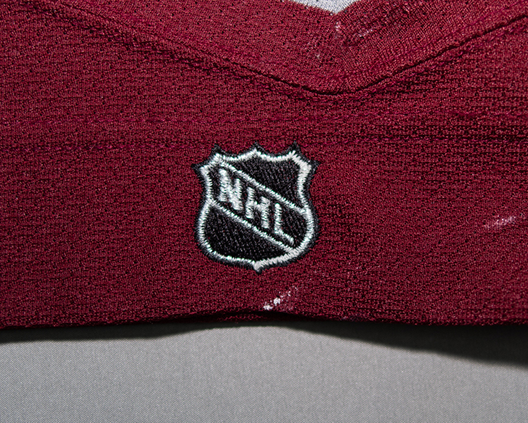 Colorado Avalanche 2000-2001 game worn tagging Colorado Avalanche 2000-2001 game worn tagging