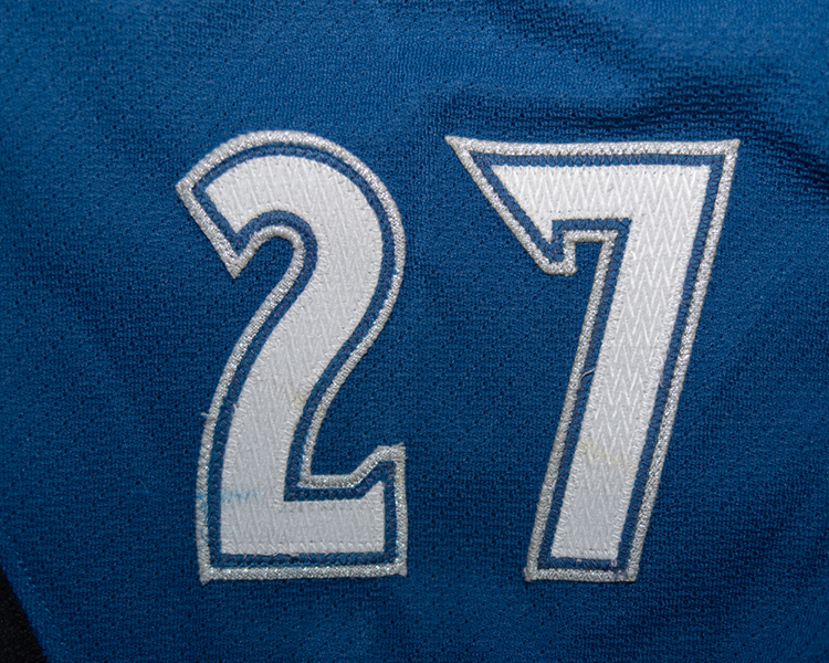 Scott Parker Colorado Avalanche game worn jersey tagging Scott Parker Colorado Avalanche game worn jersey tagging