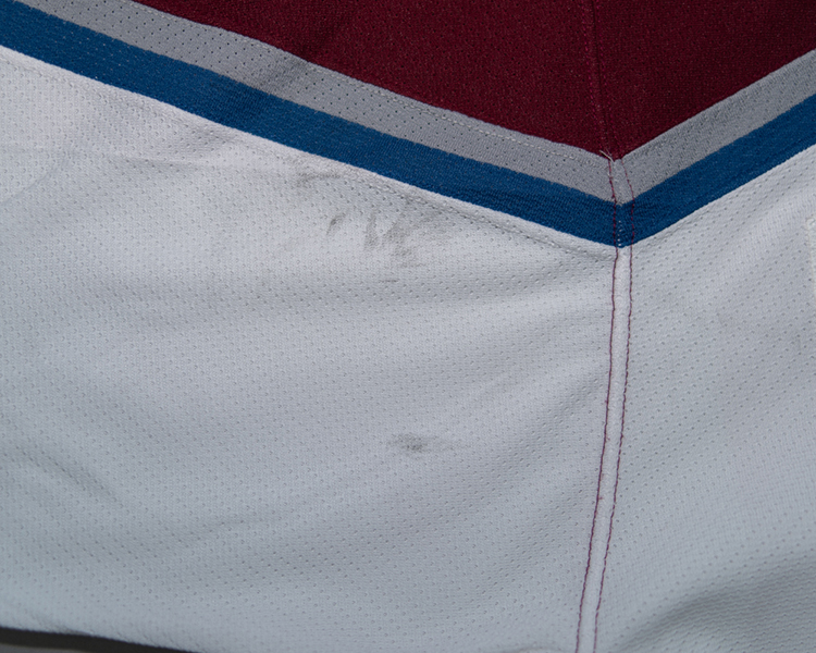 Steven Reinprecht Colorado Avalanche game worn jersey tagging Steven Reinprecht Colorado Avalanche game worn jersey tagging