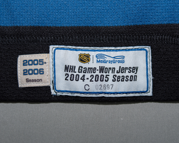 Antti Laaksonen Colorado Avalanche game worn jersey tagging Antti Laaksonen Colorado Avalanche game worn jersey tagging